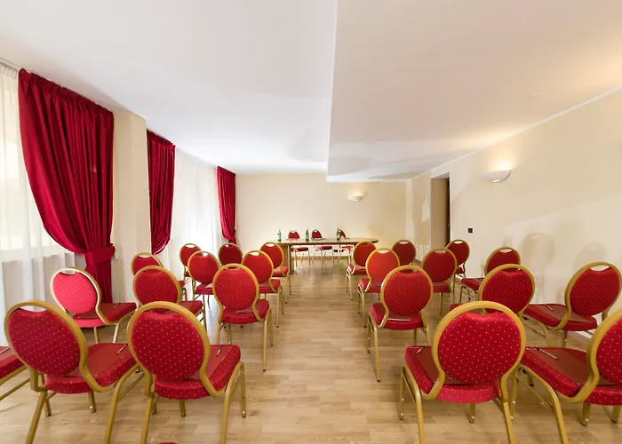 Cardinal St. Peter Hotell 4*