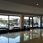 圣彼得深红酒店 酒店 4*