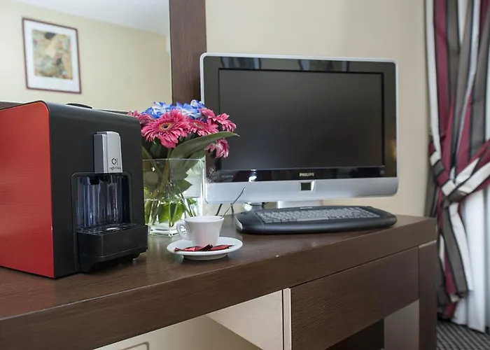 Cardinal St. Peter Отель Рим