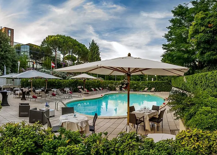 Hotel Cardinal St. Peter 4*