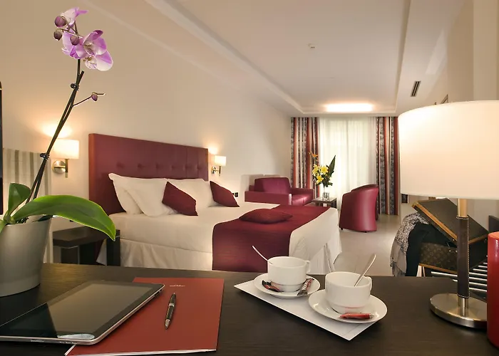 Cardinal St. Peter Отель 4*