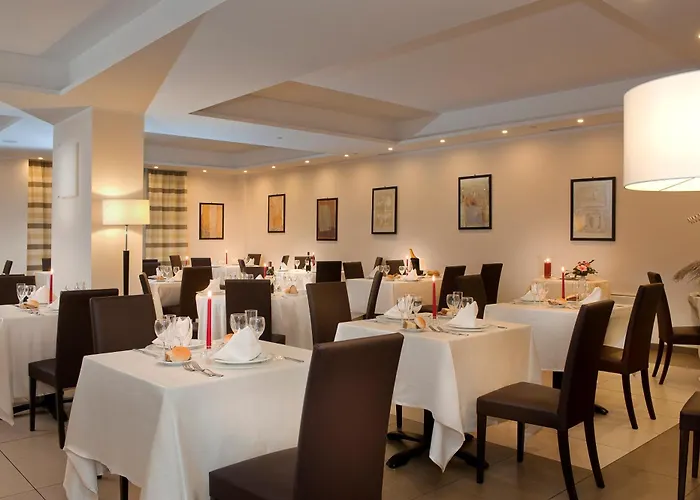 Cardinal St. Peter 4*