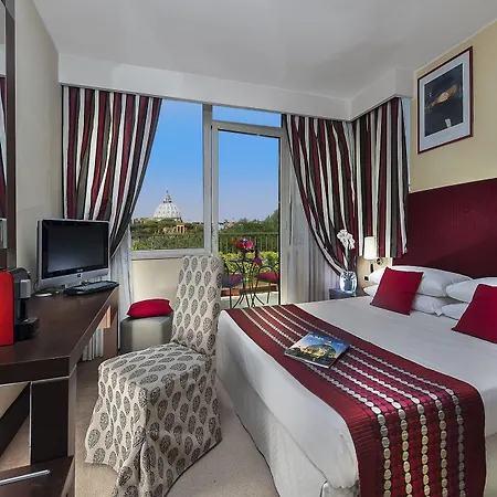 Cardinal St. Peter Hotell 4*