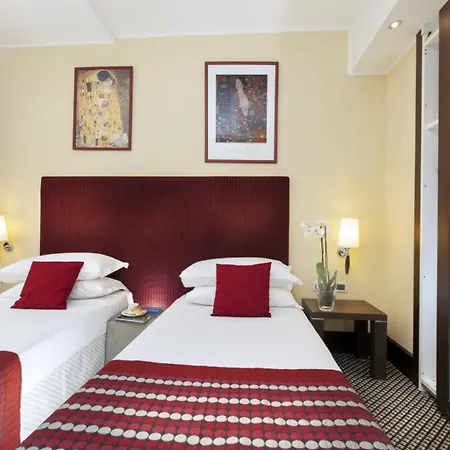 Cardinal St. Peter Hotell 4*
