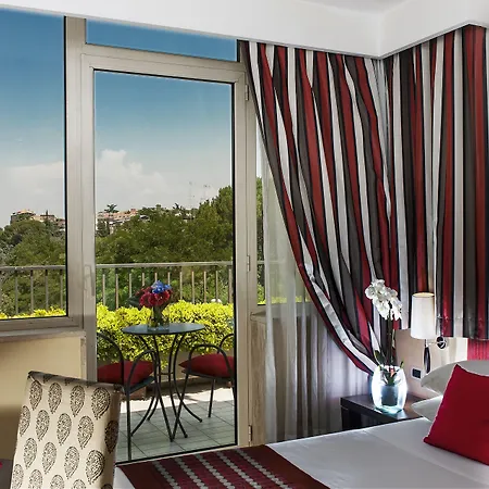 酒店 圣彼得深红酒店