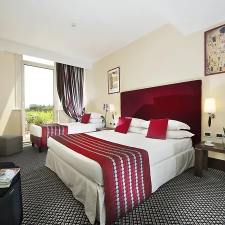 圣彼得深红酒店