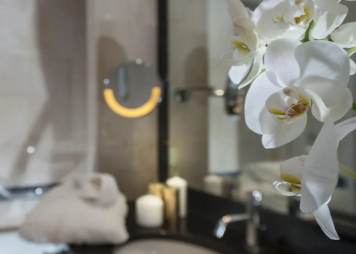 Cardinal St. Peter 4*