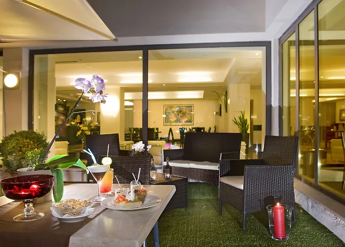 Cardinal St. Peter 4*