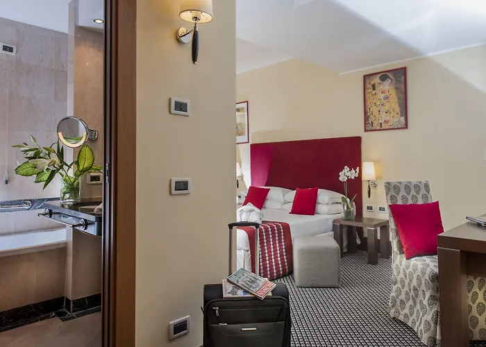 Cardinal St. Peter Hotel