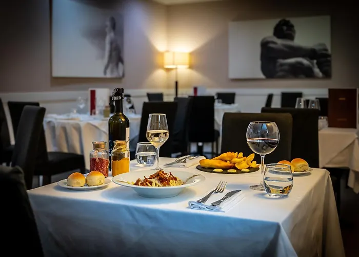 酒店 圣彼得深红酒店